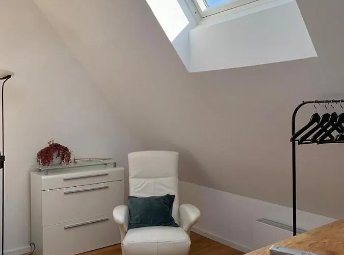 Lägenhet Dachwohnung Naehe Clemenshospital